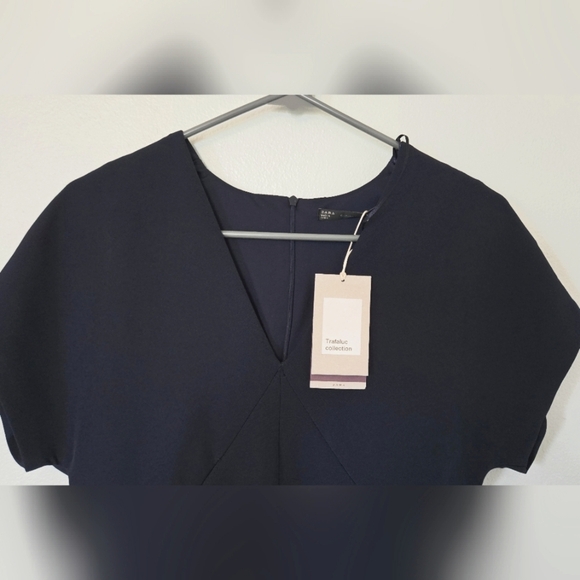 NWT Zara Navy Blue Shorts Romper - women’s size extra small - Picture 2 of 7